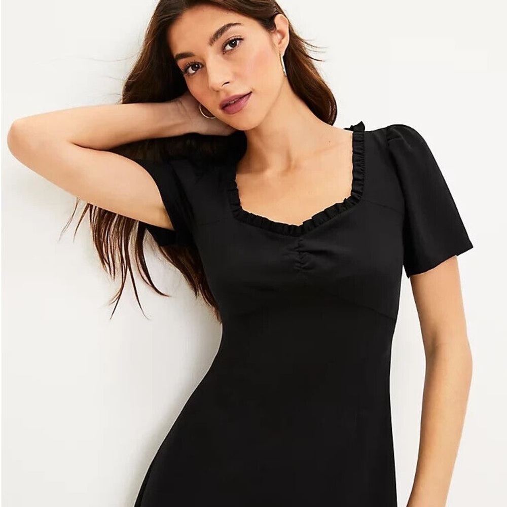 NWT Loft black sweetheart size 6 midi dress